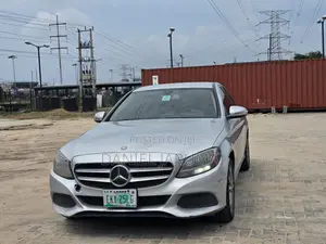 Mercedes-Benz C300 2015 Silver
