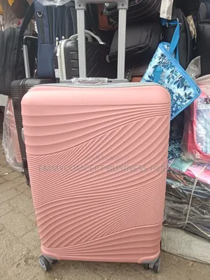 Medium Size Travelling Bag With Kit