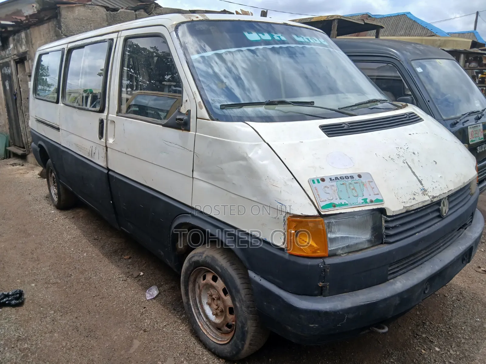 Volkswagen Transporter 1987 White