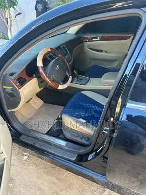 Hyundai Genesis 2013 Black