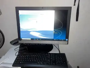 Desktop Computer Lenovo V130 AIO 4GB Intel Pentium HDD 1T