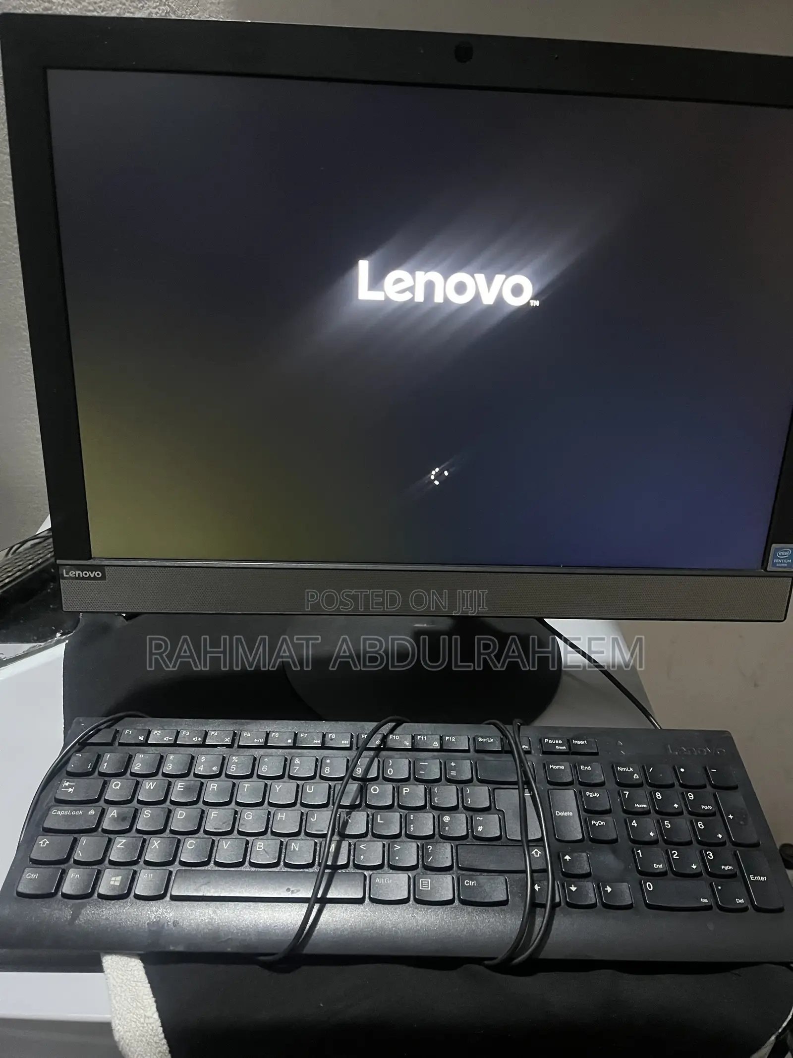 Desktop Computer Lenovo V130 AIO 4GB Intel Pentium HDD 1T