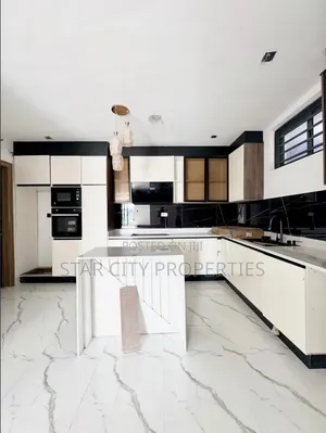 2bdrm Apartment in Ikate Lagos for sale