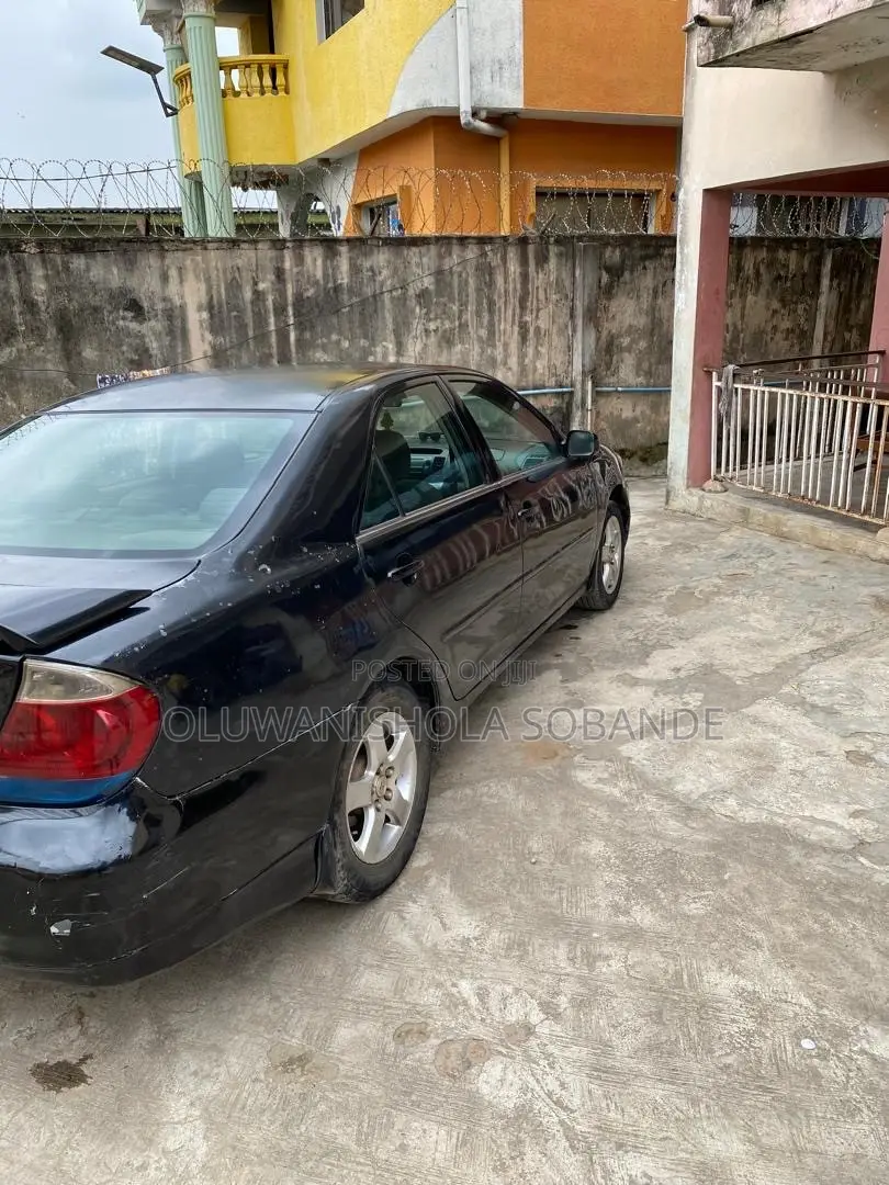 Toyota Camry 2005 Black