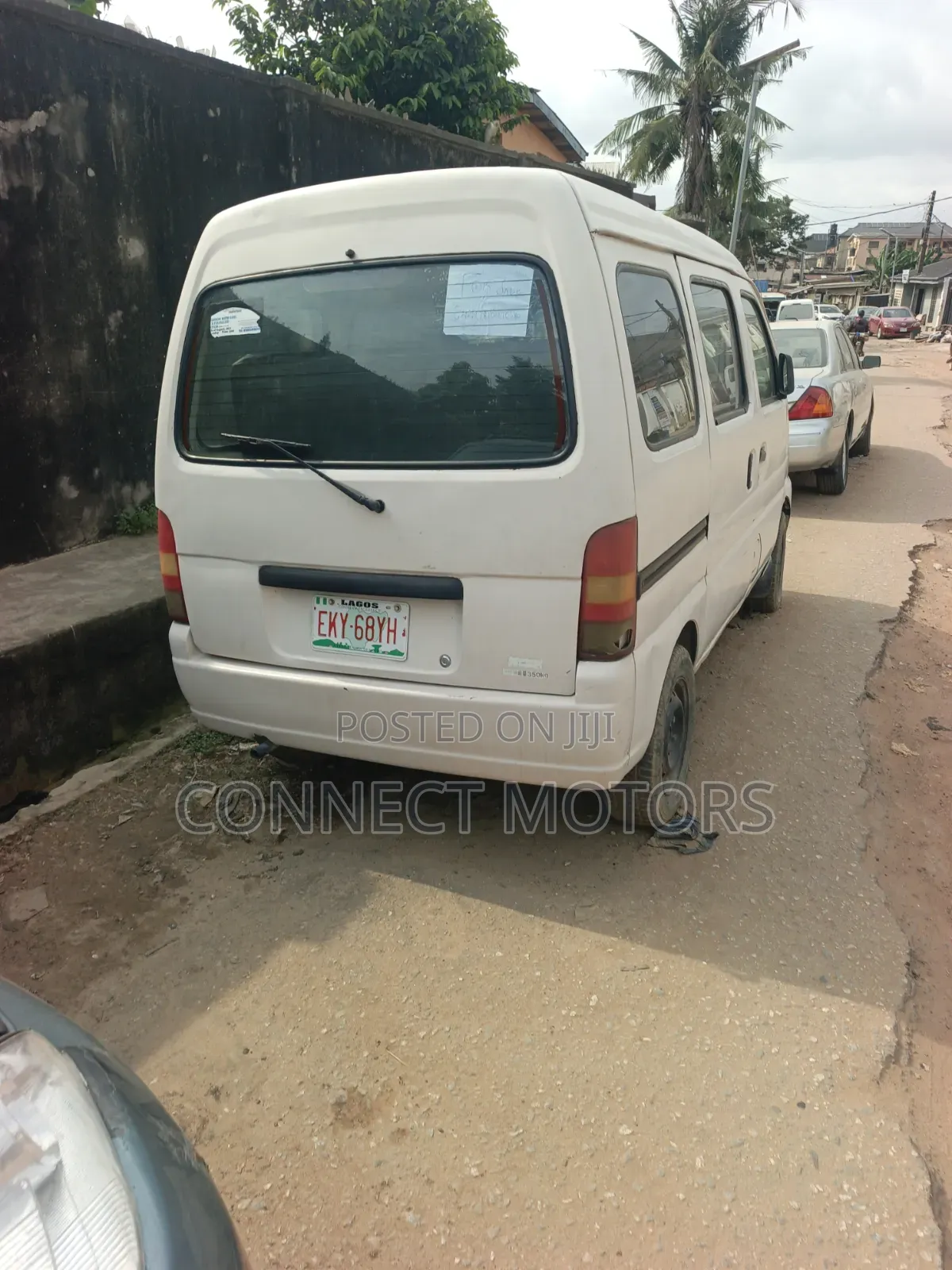 Suzuki APV Minibus 2003 White