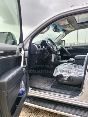 Lexus GX 2014 Silver
