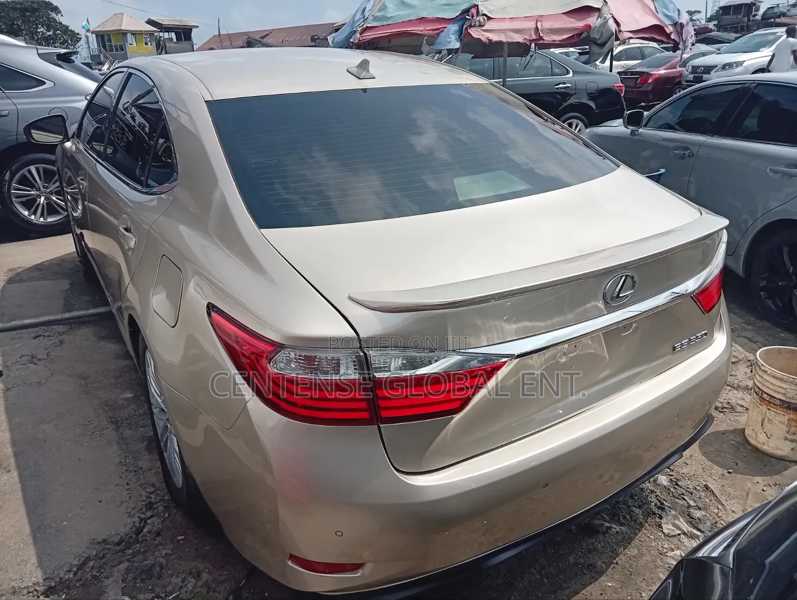 Lexus ES 2013 Gold