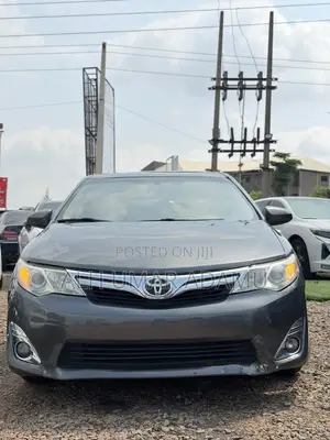 Toyota Camry 2013 Gray