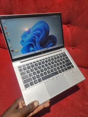 Laptop HP EliteBook 830 G7 16GB Intel Core i7 SSD 256GB