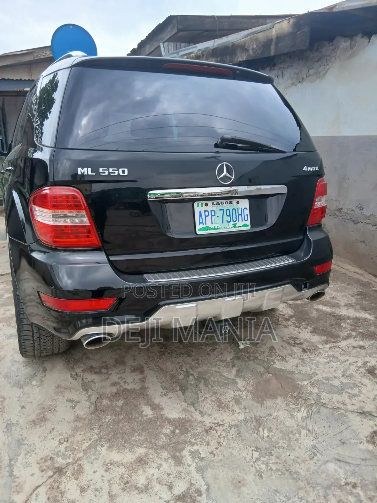 Mercedes-Benz M Class 2011 Black