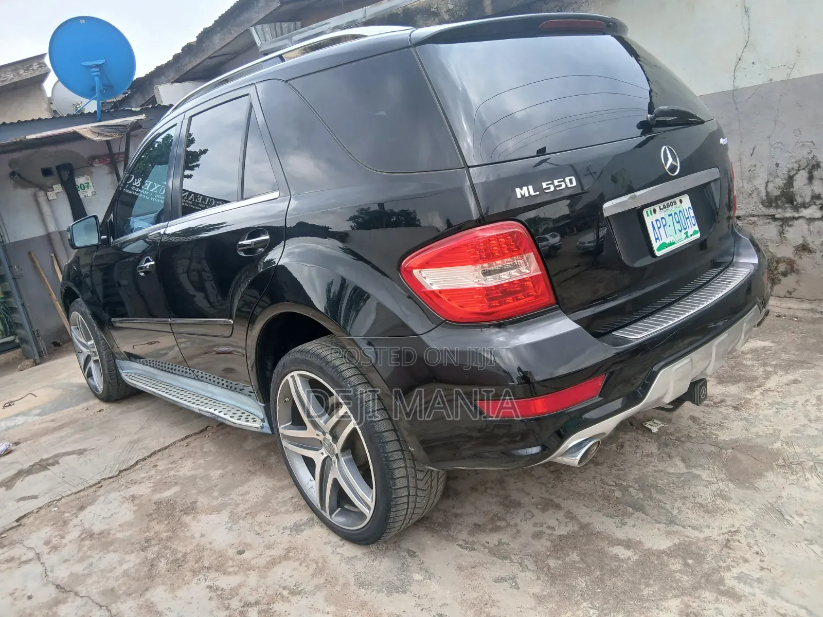Mercedes-Benz M Class 2011 Black