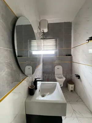 Furnished 2bdrm Apartment in Lekki Phase One for rent