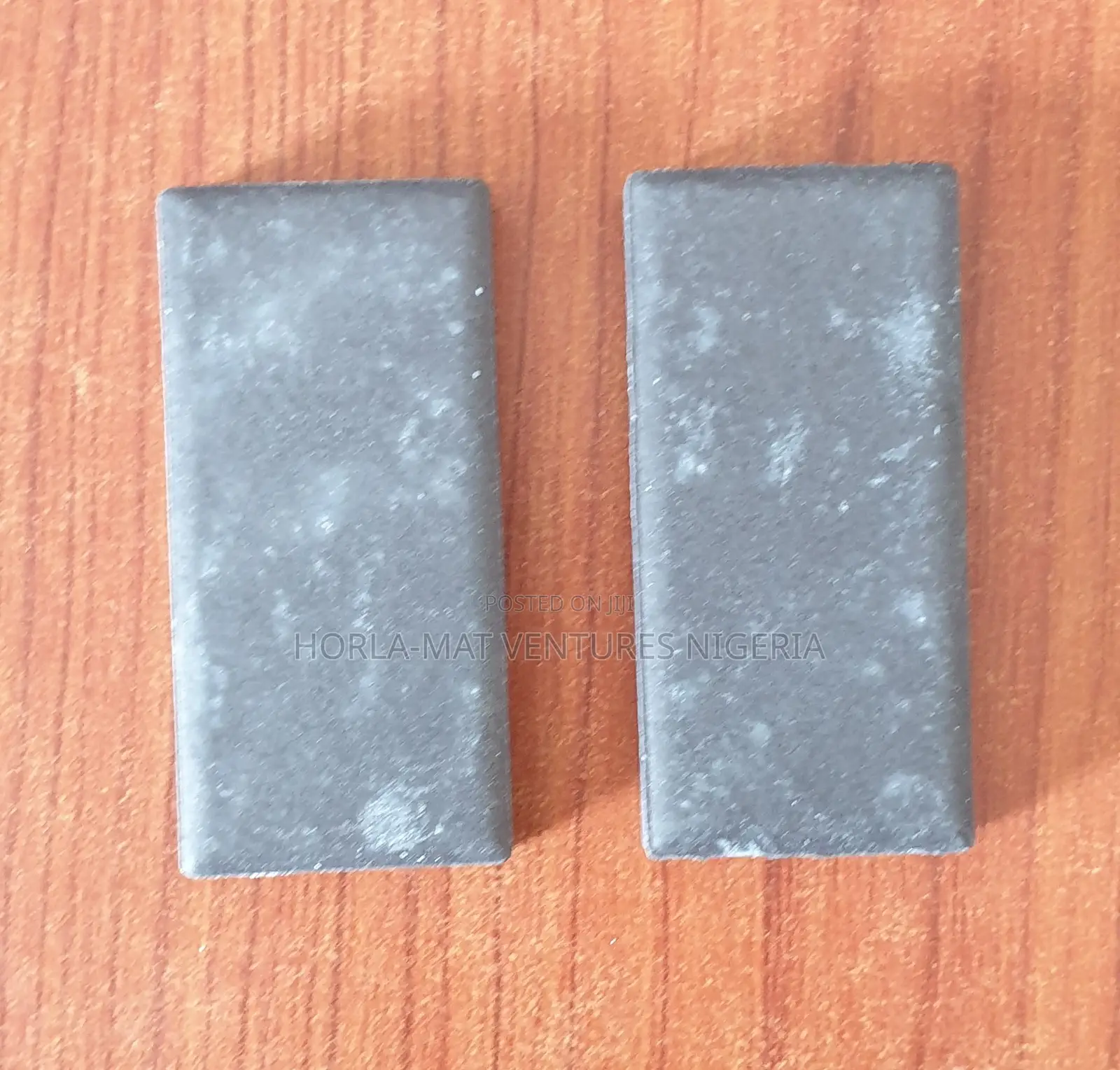 Black Streak Plate (Pack of 10)