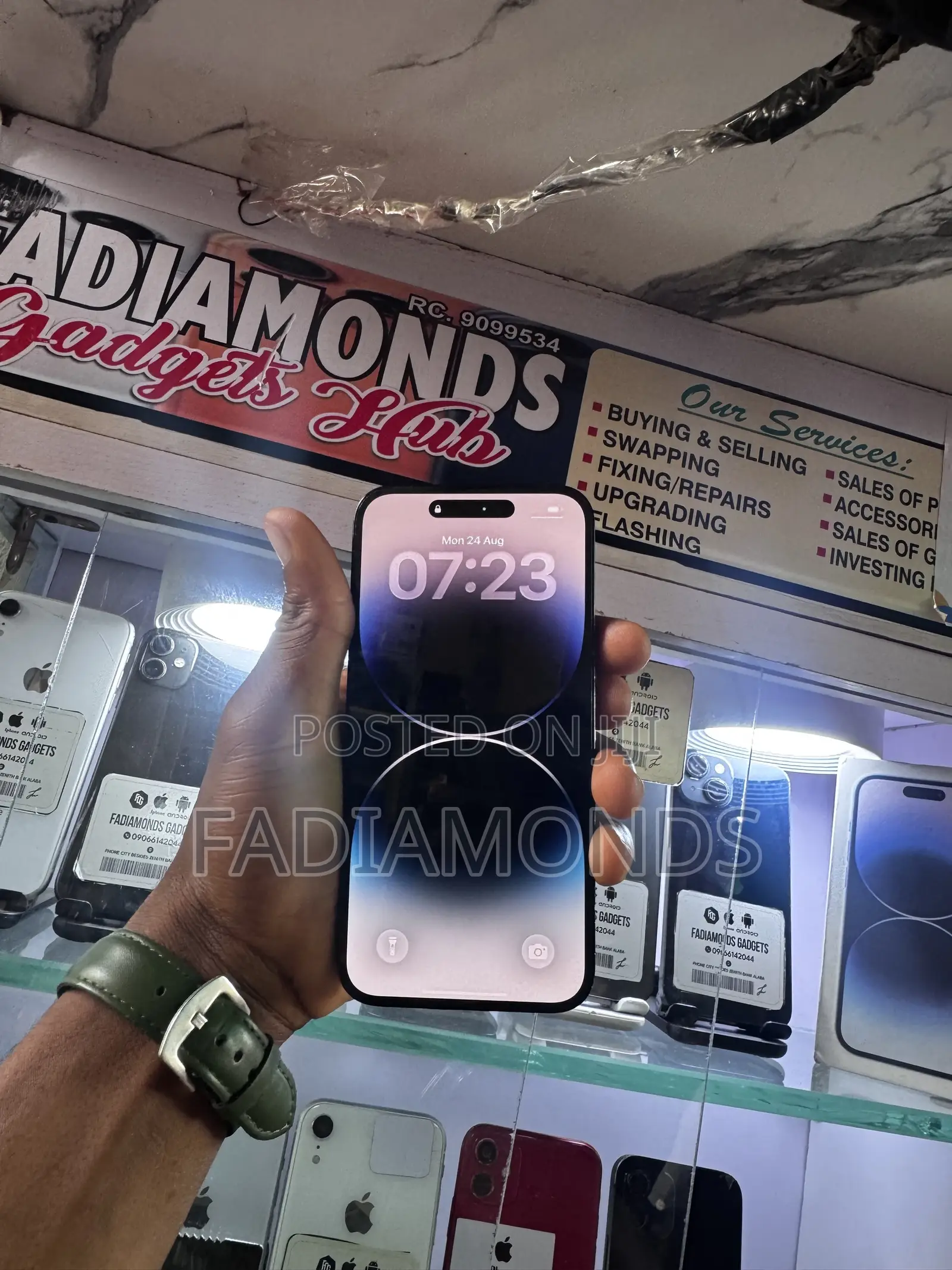 New Apple iPhone 14 Pro Max 256 GB Black