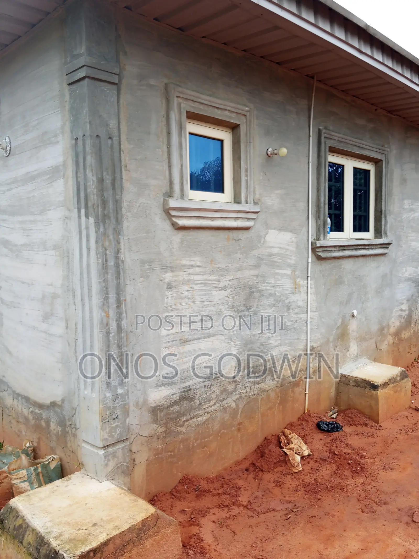 3bdrm Bungalow in Ogun State, Obafemi-Owode for sale