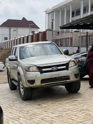 Ford Ranger 2010 Green