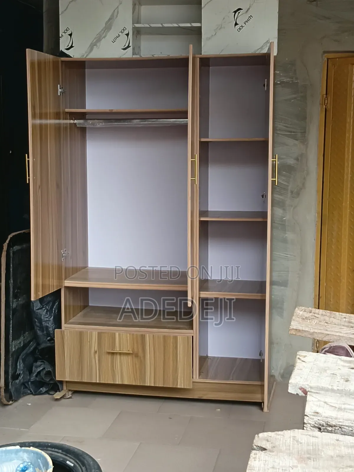 4ft by 6ft Wardrobe