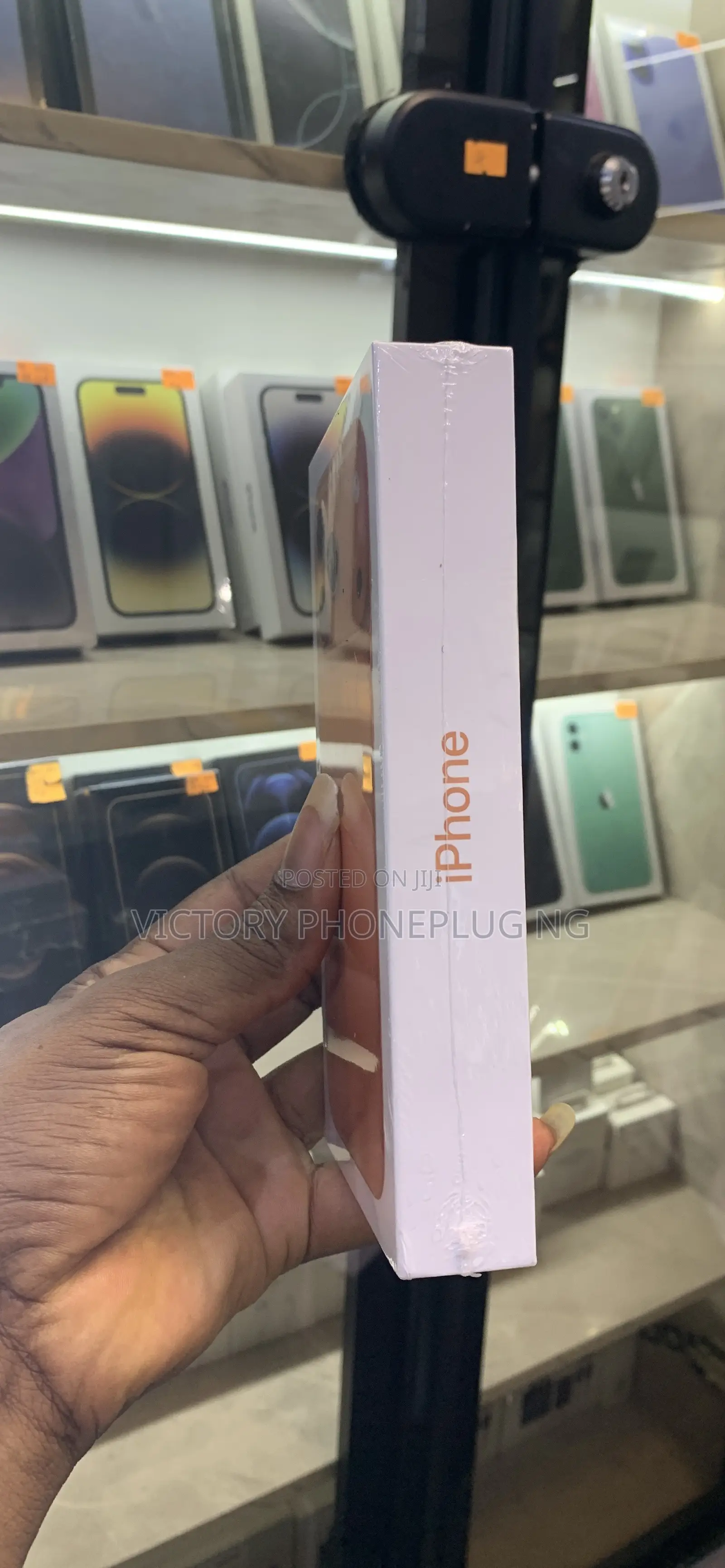 New Apple iPhone 17 256 GB Orange