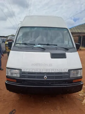 Renault Trafic 2004 White
