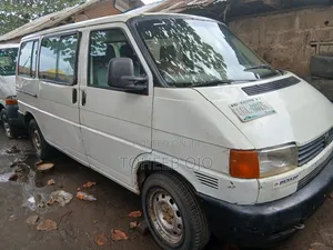 Volkswagen Transporter 1991 White