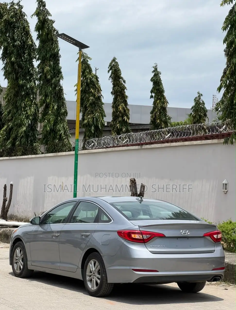 Hyundai Sonata 2016 Gray