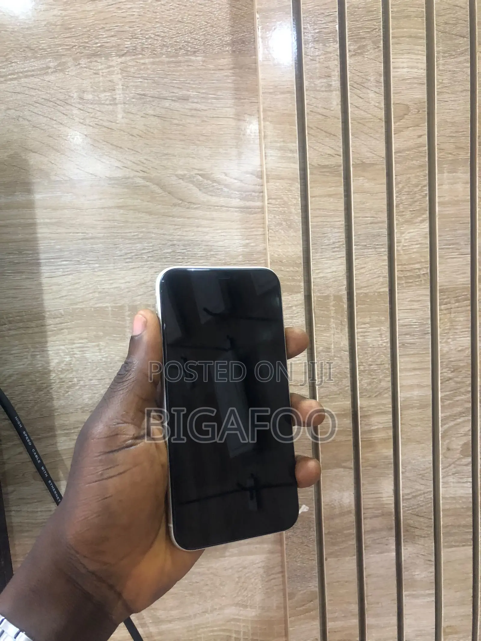 Apple iPhone 11 128 GB White