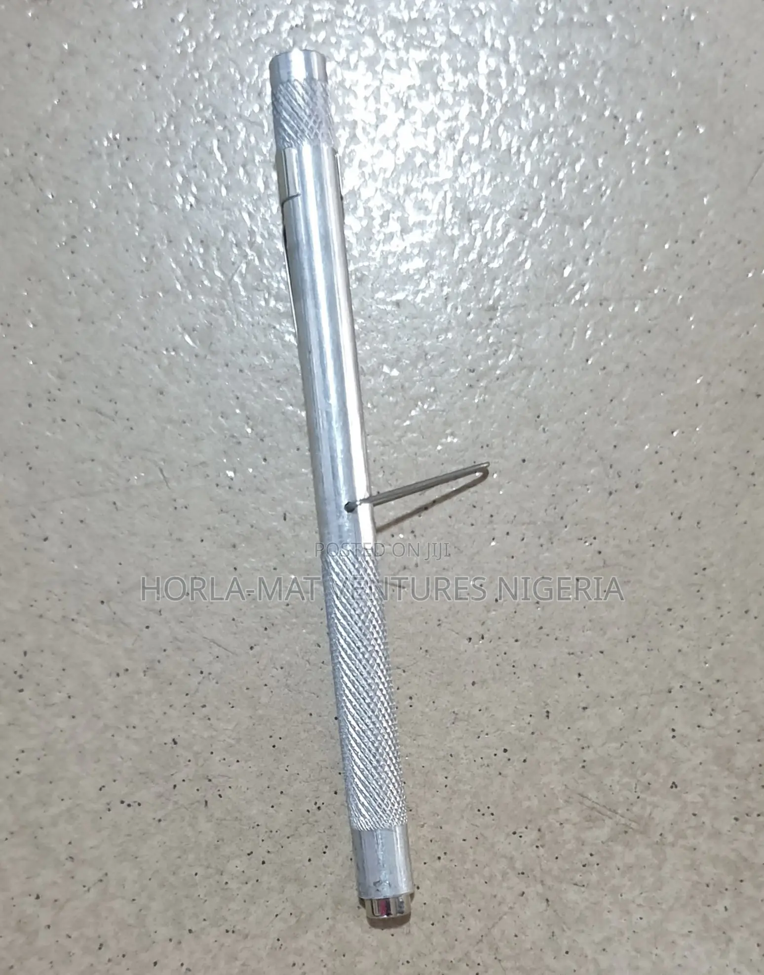 Pendulum Magnetic Pen