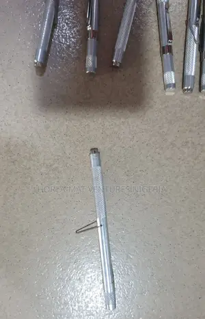 Pendulum Magnetic Pen