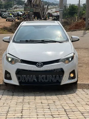 Toyota Corolla 2016 White