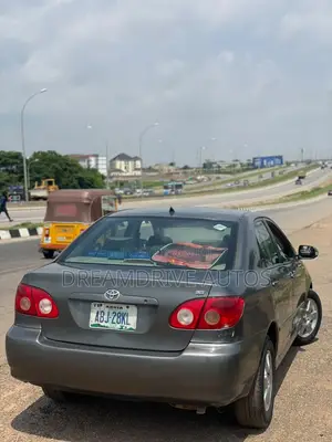 Toyota Corolla 2005 Gray