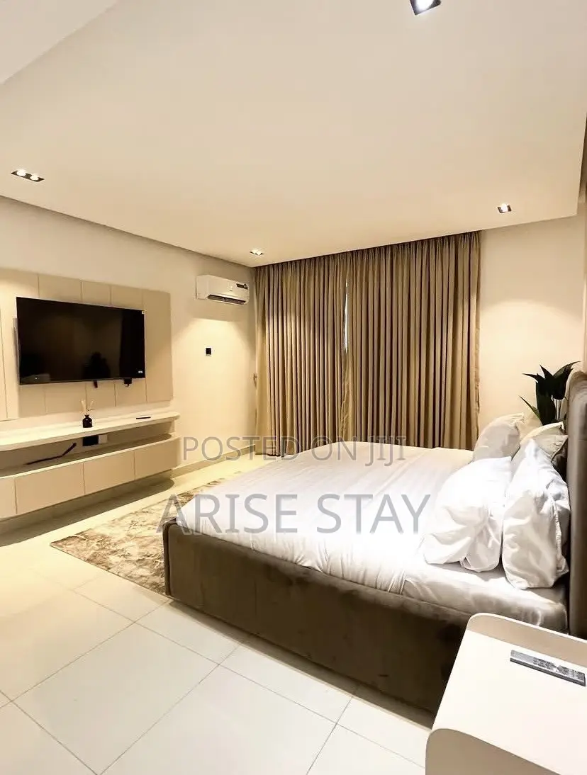 2-Bedroom Shortlet With Pool Gym | Lekki Phase 1