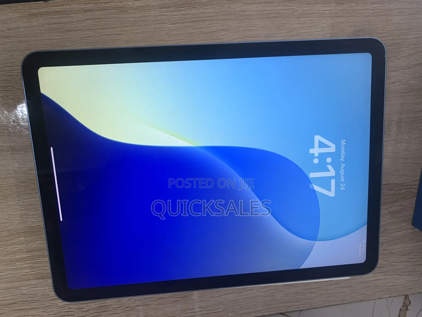 Apple iPad Air (2022) 64 GB Blue