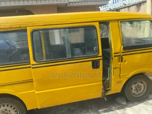 Mazda E2000 2000 Yellow