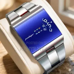 Poedagar Blue Dial Sleek Silver Watch
