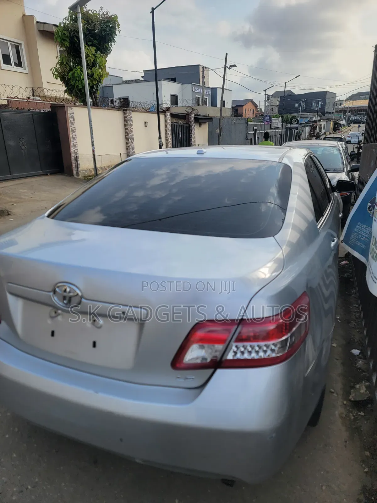 Toyota Camry 2011 Silver