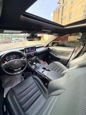 Lexus IS 350 F SPORT Design AWD 2023 Off white