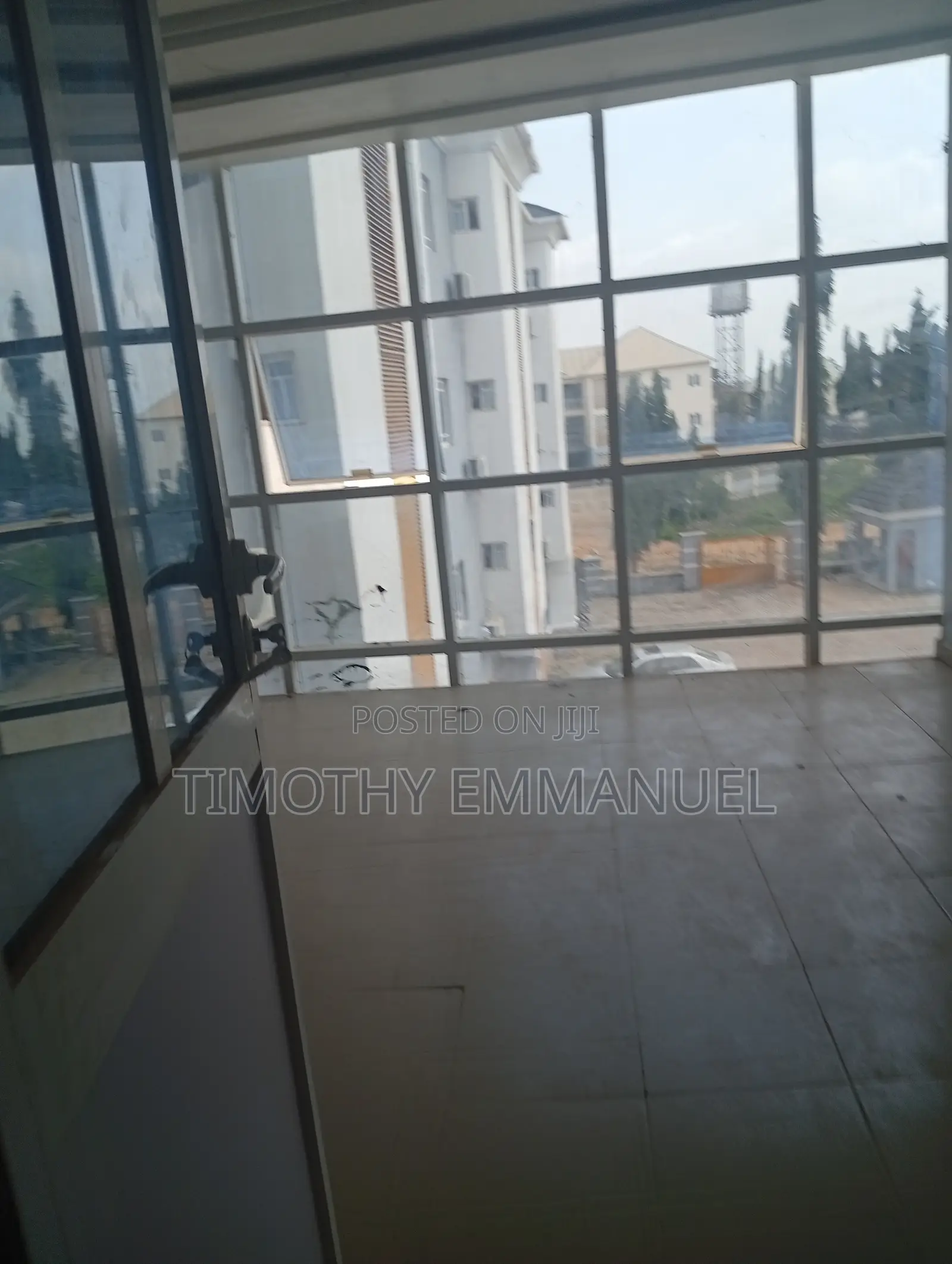 40 Square Meters Second Floor Office Space