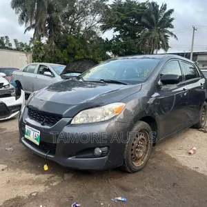 Toyota Matrix 2009 Gray