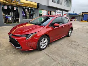 Toyota Corolla SE 2020 Red