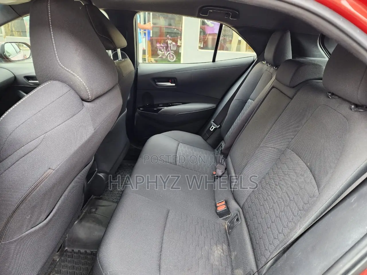 Toyota Corolla SE 2020 Red