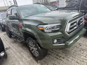 Toyota Tacoma Limited 2021 Green