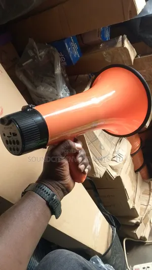 Rechargeable Bluetooth Handy Megaphone