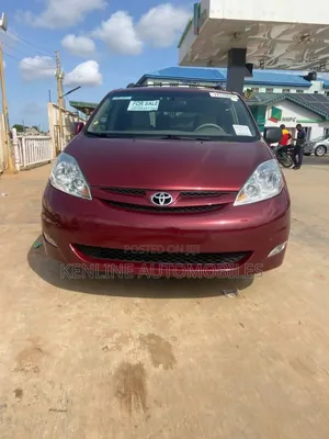 Toyota Sienna XLE FWD 2006 Burgundy