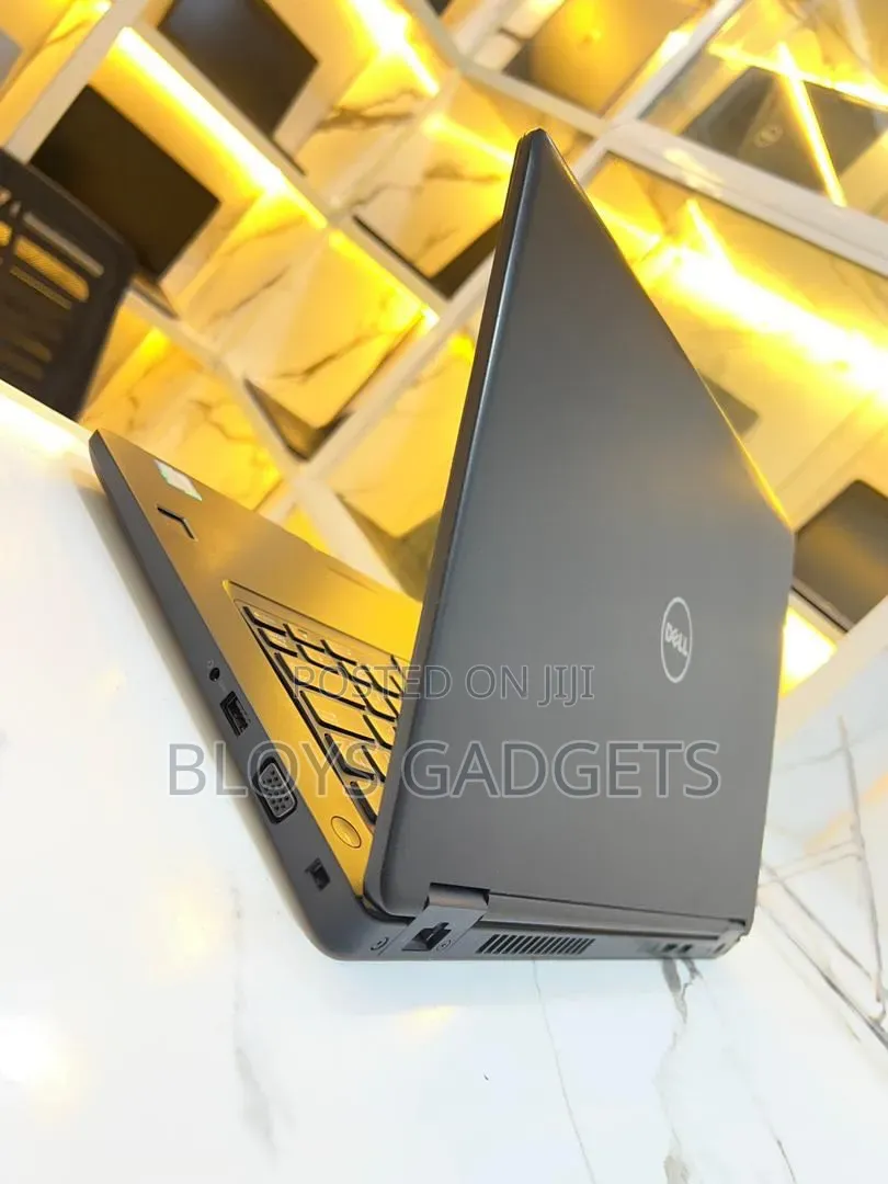 Laptop Dell Latitude 14 E5470 8GB Intel Core i5 SSD 256GB