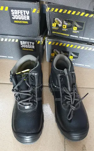 Safety Jogger Boot