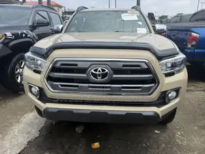 Toyota Tacoma Limited 2017 Gold