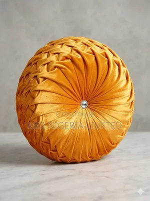 Circle Colour Throw Pillow for Couch