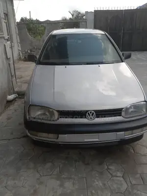 Volkswagen Golf 1.6 2000 Silver