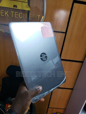 New Laptop HP EliteBook 1040 G3 8GB Intel Core i5 SSD 256GB