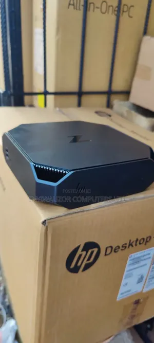 Desktop Computer HP Z2 16GB Intel Core i7 SSD 256GB